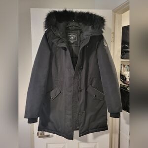 Noize Vegan Parka. Black. Size Large. Like New Condition.